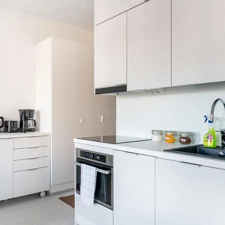 Hiisi Homes Kaivoksela * Вантаа